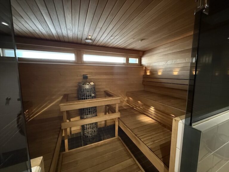 Kerrostalon yhteinen sauna